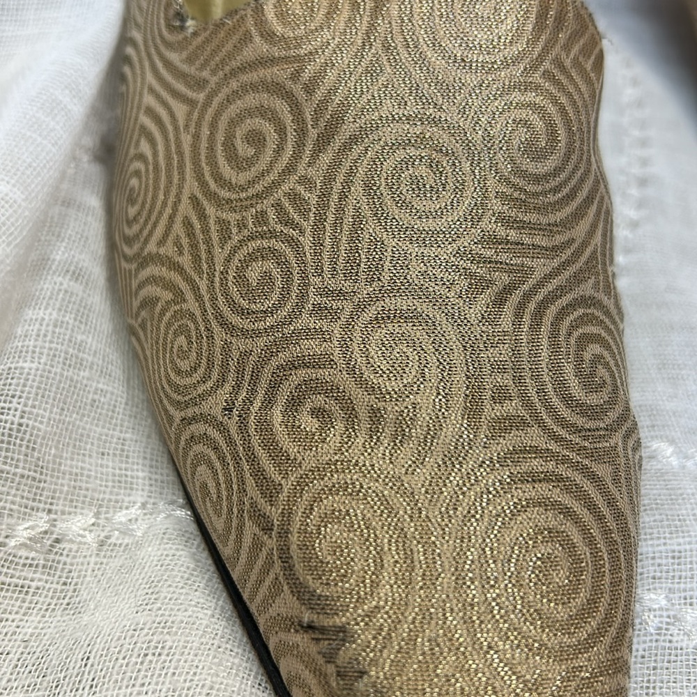 Yves Saint Laurent Women's Gold Swirl Flats - Picture 13 of 13